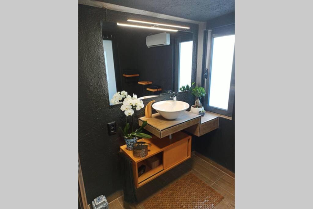 Accessible Luxury Vila Loútsa Exterior foto